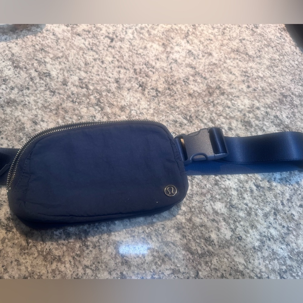 Lululemon Athletica Blue Belt Bag for Effortless Style